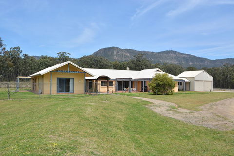 JE Guesthouse, Central To All The Hunter Valley Has To Offer - Phillip Island Accommodation 40