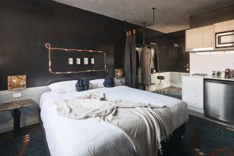 The Collectionist Newtown - Phillip Island Accommodation 36