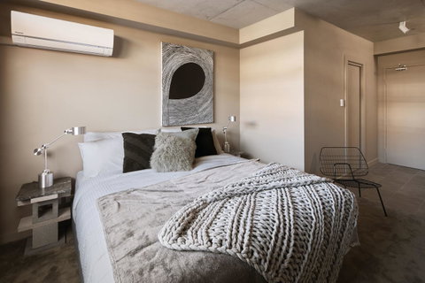 The Collectionist Newtown - Phillip Island Accommodation 13