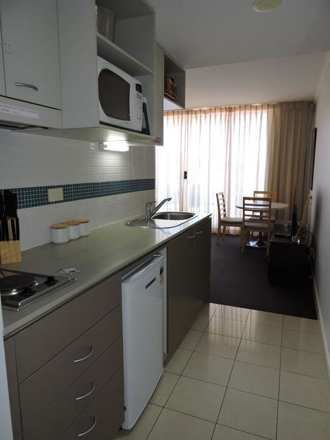 BASE Holidays - Ettalong Beach Premium Apartments - Phillip Island Accommodation 10