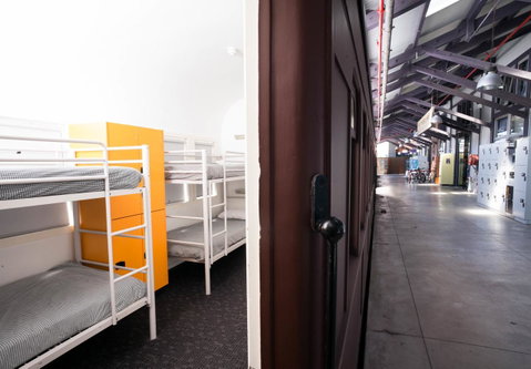 Railway Square YHA - Phillip Island Accommodation 34