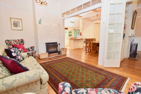 Dangal Gardens - Phillip Island Accommodation 8