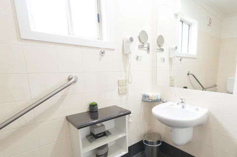 Wagga RSL Club Motel - Phillip Island Accommodation 37