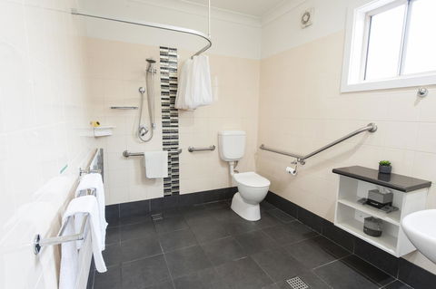 Wagga RSL Club Motel - Phillip Island Accommodation 38