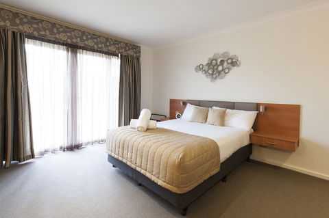 Wagga RSL Club Motel - Phillip Island Accommodation 24