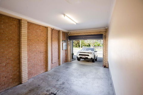 Bluegum Apartments Newcastle - Phillip Island Accommodation 14