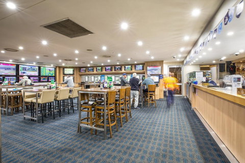 Nightcap At Colyton Hotel - Phillip Island Accommodation 6