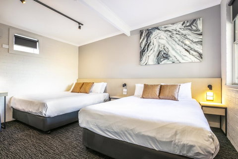 Nightcap At Colyton Hotel - Phillip Island Accommodation 22