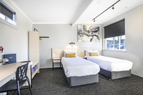 Nightcap At Colyton Hotel - Phillip Island Accommodation 13
