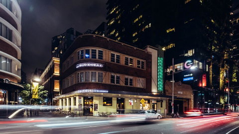 The Old Clare Hotel, Independent Collection By EVT - Phillip Island Accommodation 13
