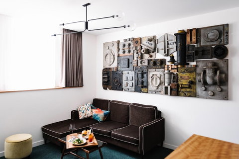 The Old Clare Hotel, Independent Collection By EVT - Phillip Island Accommodation 19