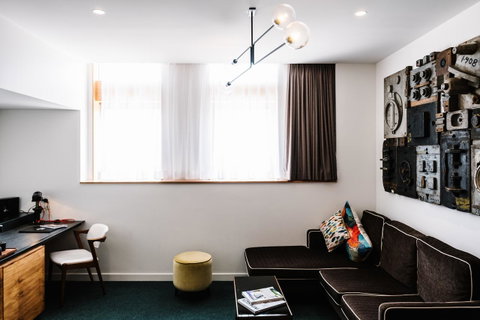The Old Clare Hotel, Independent Collection By EVT - Phillip Island Accommodation 33