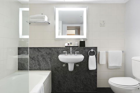 Mercure Sydney - Phillip Island Accommodation 28