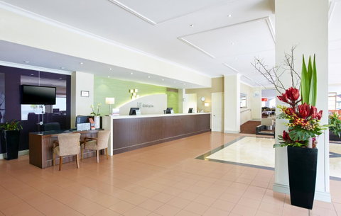 Furama Darling Harbour - Phillip Island Accommodation 43