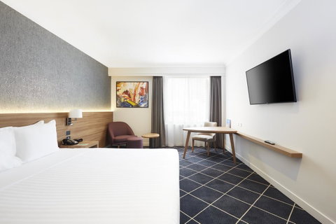Furama Darling Harbour - Phillip Island Accommodation 26