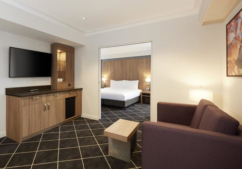 Furama Darling Harbour - Phillip Island Accommodation 39