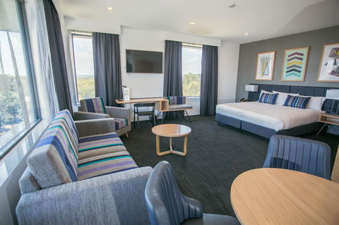Alpha Hotel Eastern Creek - Phillip Island Accommodation 36