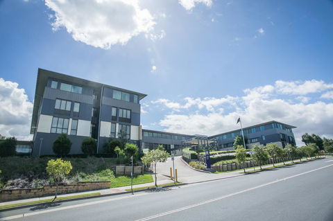 Alpha Hotel Eastern Creek - Phillip Island Accommodation 2