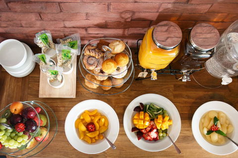 Alpha Hotel Eastern Creek - Phillip Island Accommodation 39