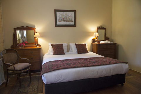 Hillview Heritage Hotel - Phillip Island Accommodation 7