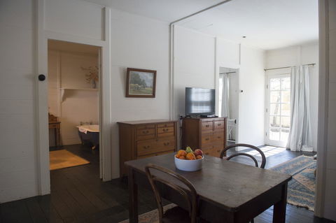 Hillview Heritage Hotel - Phillip Island Accommodation 14