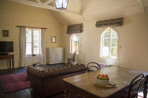 Hillview Heritage Hotel - Phillip Island Accommodation 24