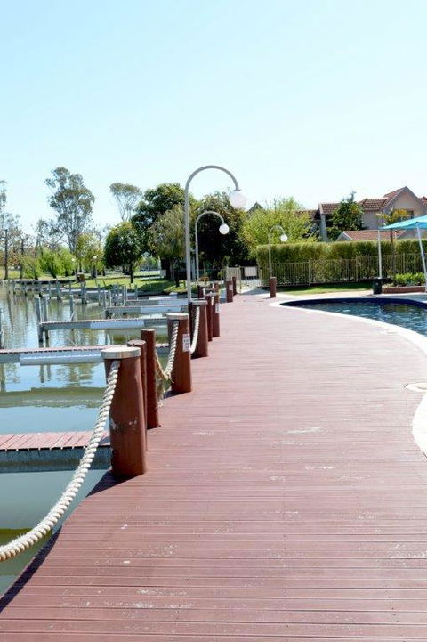 Yarrawonga Waterfront Apartments - Phillip Island Accommodation 2