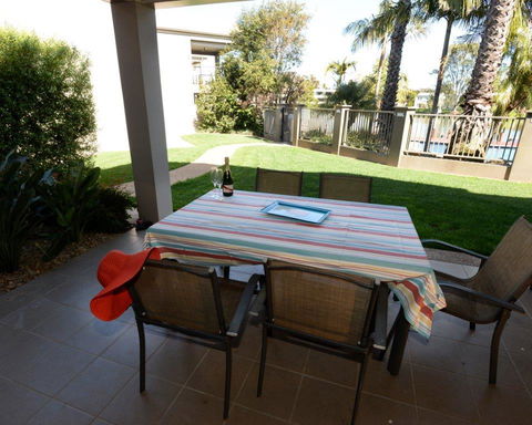 Yarrawonga Waterfront Apartments - Phillip Island Accommodation 5