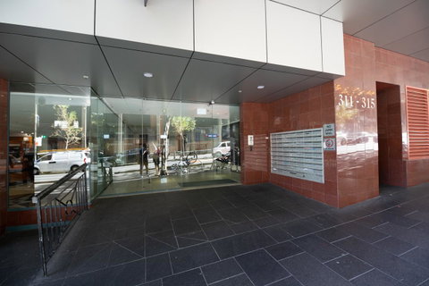 Castle Serviced Apartments - Phillip Island Accommodation 31