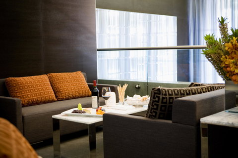 Fraser Suites Sydney - Phillip Island Accommodation 24