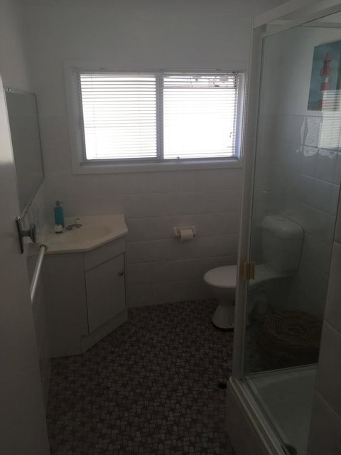 Tomaree Lodge - Phillip Island Accommodation 6