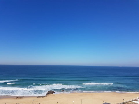 Arena Luxury Beachfront Apartment - Phillip Island Accommodation 5