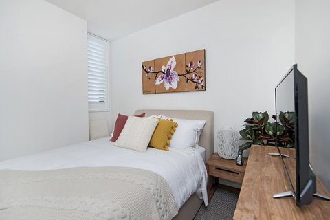Arena Luxury Beachfront Apartment - Phillip Island Accommodation 24