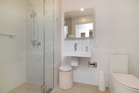 Arena Luxury Beachfront Apartment - Phillip Island Accommodation 25