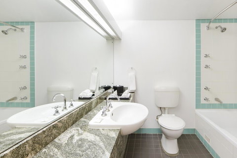 Holiday Inn Parramatta, An IHG Hotel - Phillip Island Accommodation 7