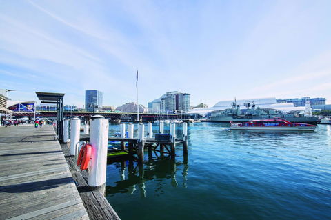 Vibe Hotel Sydney Darling Harbour - Phillip Island Accommodation 11