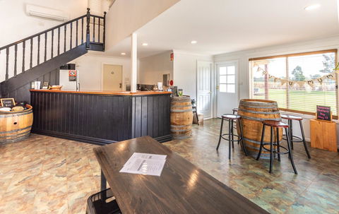 Madigan Wine Country Cottages - Phillip Island Accommodation 25