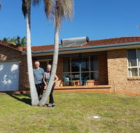 Twin Palms Holiday House at Lighthouse - Phillip Island Accommodation