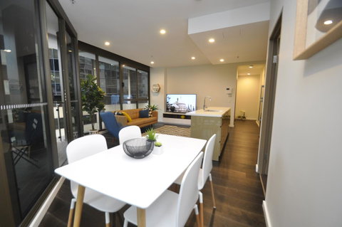 Orange Stay Sydney CBD - Phillip Island Accommodation 3