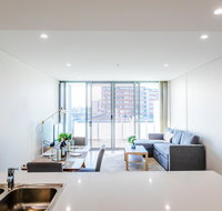 Near train station new 2 BR apt/free parking - Phillip Island Accommodation