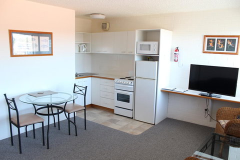 Narooma Palms Holiday Apartments - Phillip Island Accommodation 2