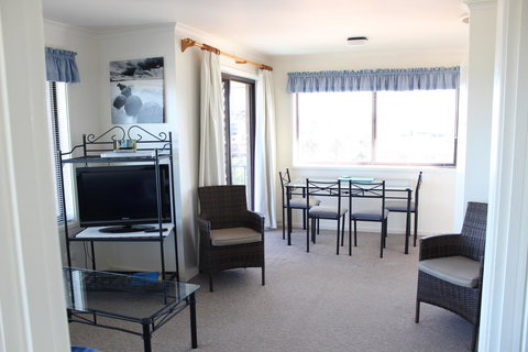 Narooma Palms Holiday Apartments - Phillip Island Accommodation 5