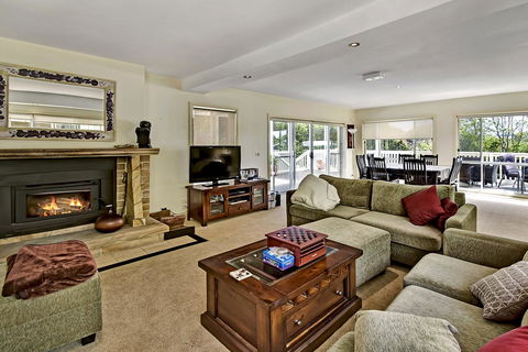Bundanoon Lodge - Phillip Island Accommodation 32