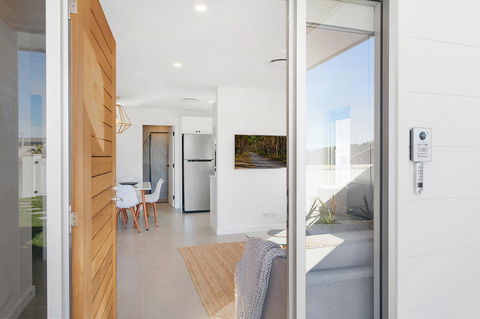 Modern Guest House - Phillip Island Accommodation 6