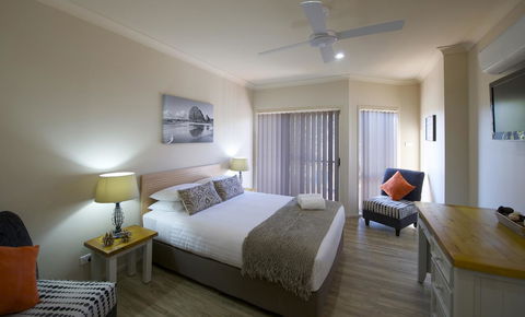 Marty's @ Little Beach - Phillip Island Accommodation 25