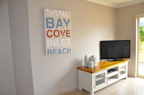 Marty's @ Little Beach - Phillip Island Accommodation 29