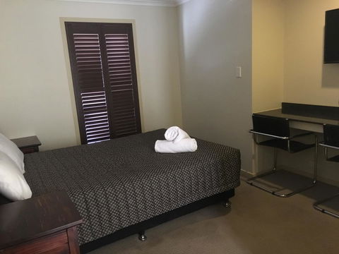 Balranald Club Motel - Phillip Island Accommodation 1