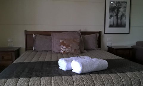 Balranald Club Motel - Phillip Island Accommodation 7