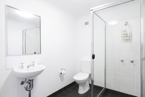 Sydney University Village - Phillip Island Accommodation 26