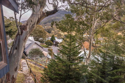 Pure Chalet Thredbo - Phillip Island Accommodation 36